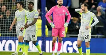 Deja el ManCity puntos claves en el camino