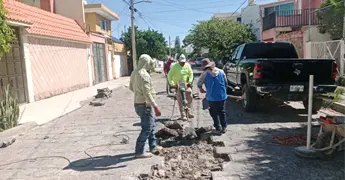 Interapas inicia obra de drenaje en la colonia Bur&oacute;cratas