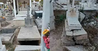 Vandalizan tumbas del pante&oacute;n Hidalgo