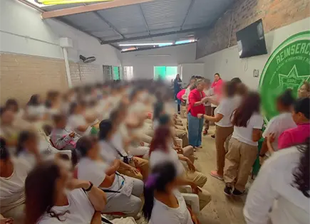Conmemoran a madres en penales de SLP