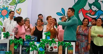 Gallardo da apoyo total a las madres