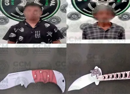 Sorprenden con armas blancas a 2delincuentes