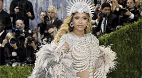 IMPACTA EN LA MET GALA