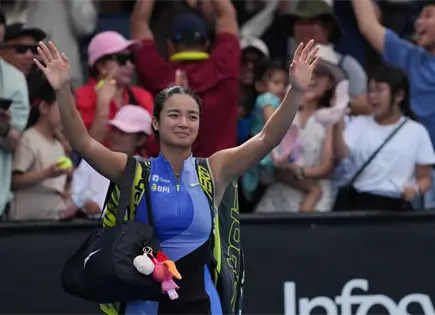Alexandra Eala avanza en Abierto de Italia con apoyo filipino