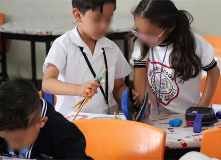 Critican recorte al ciclo escolar por impacto a millones de alumnos