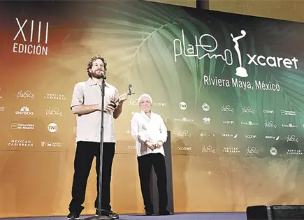 LOS PREMIOS PLATINO ENTREGAN 21 GALARDONES