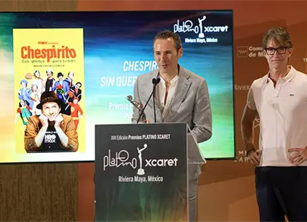 "Chespirito: Sin querer queriendo", Premio Platino