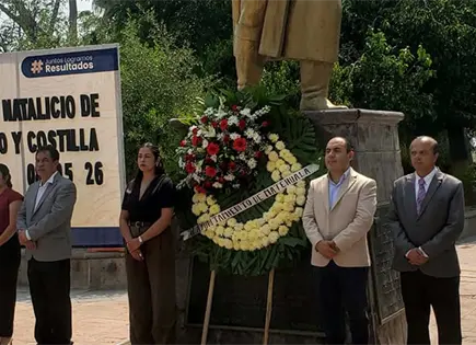 Conmemoran aniversario de natalicio de Miguel Hidalgo