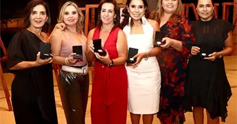 &iexcl;GALARDONADOS!