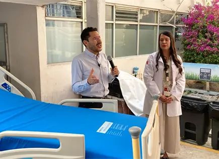Llegan camas, pero persisten las carencias: Batres presume mejoras en hospital del ISSSTE en SLP
