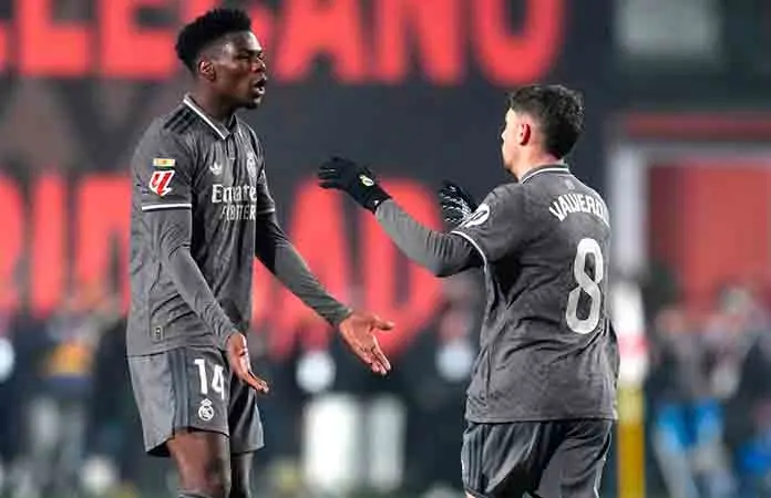 Multan a Valverde y Tchouam&eacute;ni