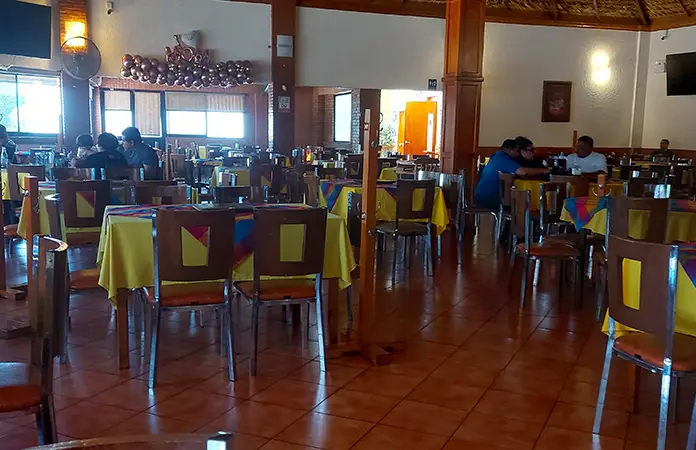 Restaurantes, listos para festejos de las madres