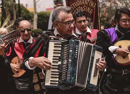 Tunas y Estudiantinas en el Teatro de la Paz