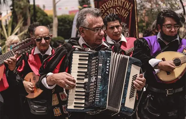 Tunas y Estudiantinas en el Teatro de la Paz