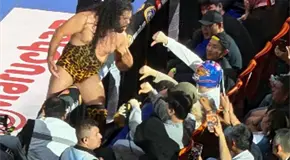 DISFRUTAN DE LA LUCHA LIBRE EN LA ARENA MÉXICO