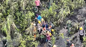 Recuperan cuerpo tras fatal erupción