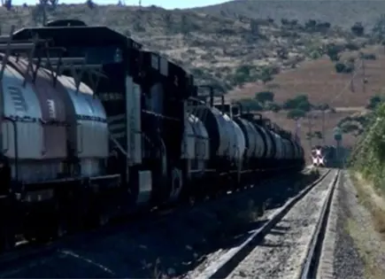 Hallan varios cuerpos dentro de tren en Laredo, Texas