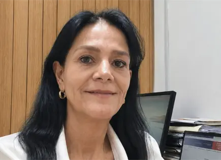 Castigar abandono no resuelve crisis de cuidados: Adriana Urbina