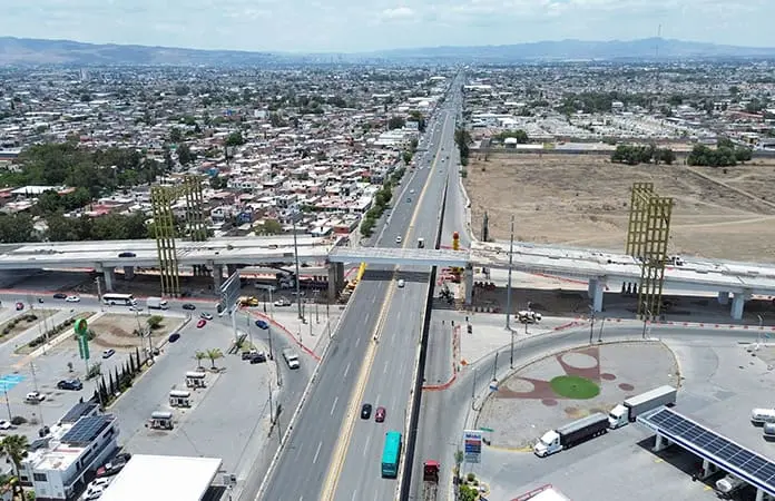 Niegan falla en puente de Rioverde tras críticas en redes Niegan falla en puente de Rioverde tras críticas en redes