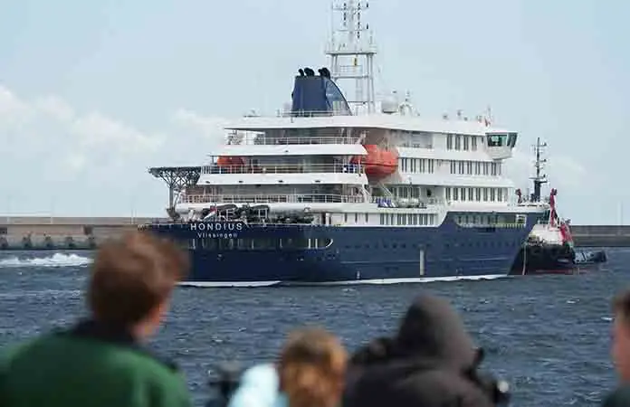 Van a cuarentena los pasajeros de crucero Hondius