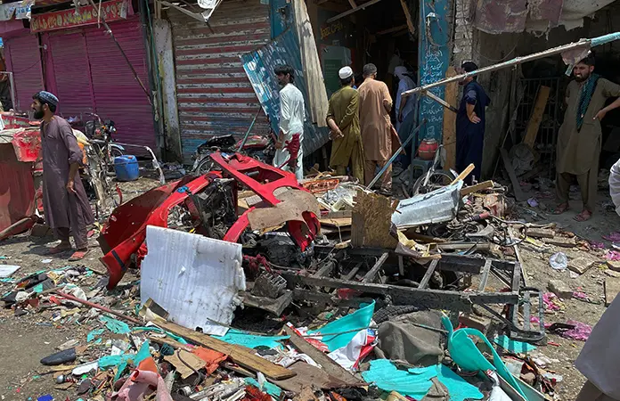 Bomba en bazar de Pakistán mata a 9 personas