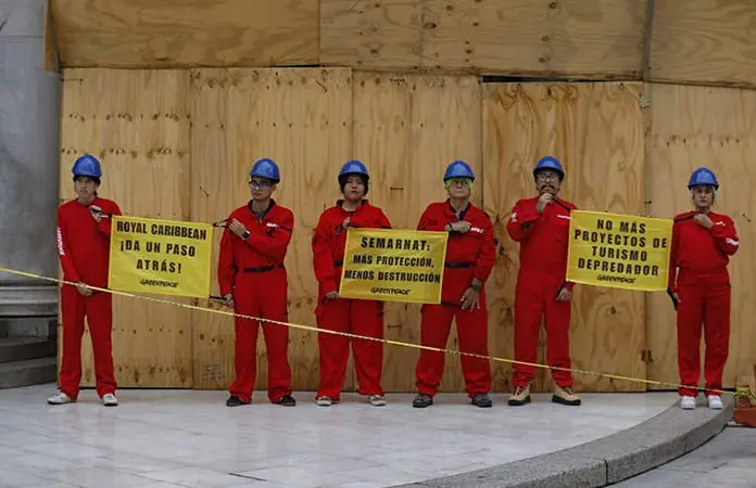 Greenpeace se opone a "Perfect Day" Greenpeace se opone a "Perfect Day"