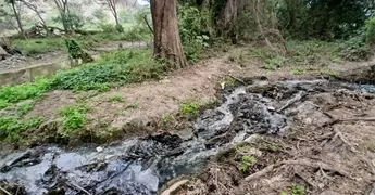 Otra descarga de aguas negras al Valles