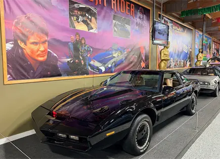 Pese a estar en museo, multan por exceso de velocidad a auto r&eacute;plica de serie de TV Knight Rider