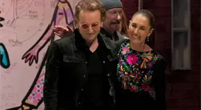 Bono y The Edge, de U2, expresan admiraci&oacute;n a Sheinbaum en CDMX