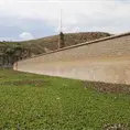 Echa Badillo a  la CNA "pelota" del lirio en presa