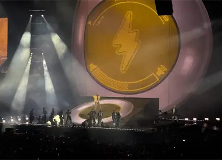 J Balvin dedica concierto a migrantes y a Milk Man