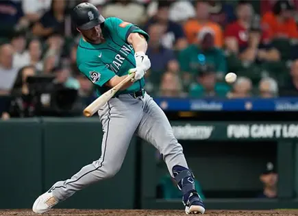 Marineros superan a Astros de Houston
