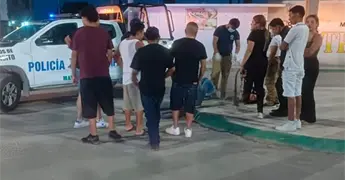 Motociclistas atropellan a transe&uacute;ntes