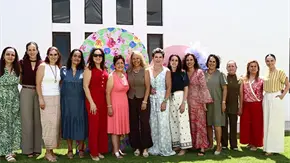 &iexcl;HERMOSAS MAM&Aacute;S!