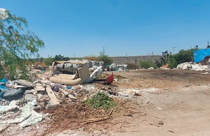 Reconocen persistencia de tiraderos clandestinos