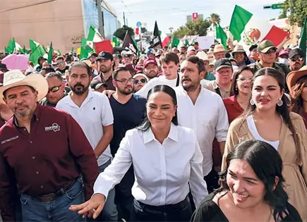 Apagada marcha morenista