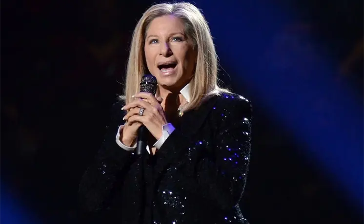 Barbra Streisand arremete contra Donald Trump Barbra Streisand arremete contra Donald Trump