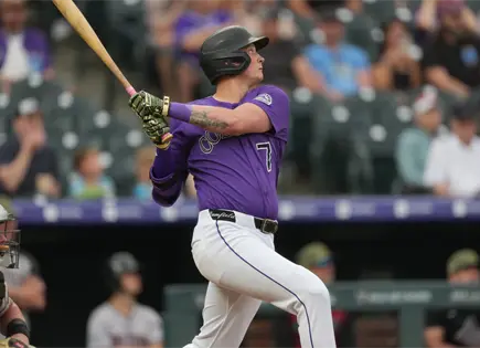 Jake McCarthy impulsa victoria de Rockies ante Diamondbacks en Denver