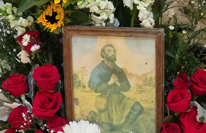 Oran pidiendo a San Isidro que llueva