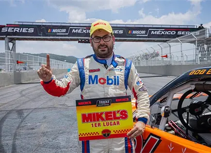 "Bob" Espinosa conquista Puebla "Bob" Espinosa conquista Puebla