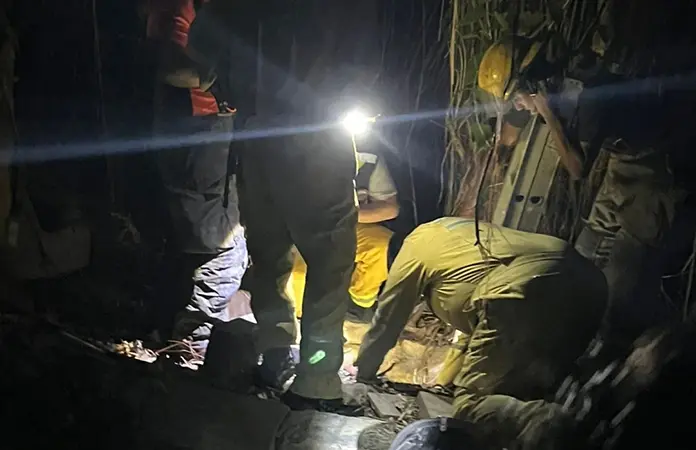Los bomberos salvadores
