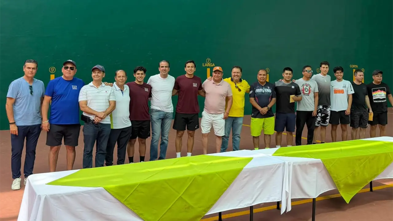 Un éxito, el Torneo de Frontenis Don Carlos Oaxaca Miranda"