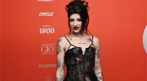 Cazzu llama "mío" a bailarín y desata rumores
