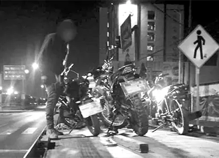 Tres infracciones dejar&iacute;an sin licencia a motociclistas