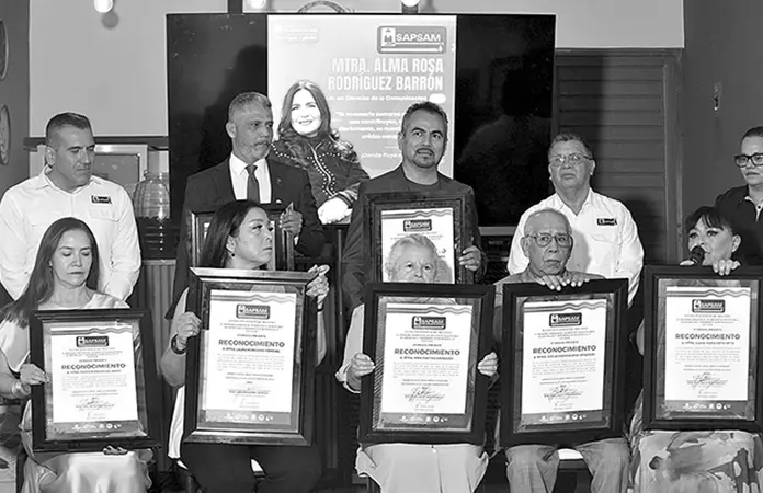 Reconocimientos, a los maestros destacados