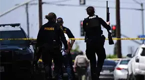 Tiroteo en una mezquita deja cinco muertos Tiroteo en una mezquita deja cinco muertos