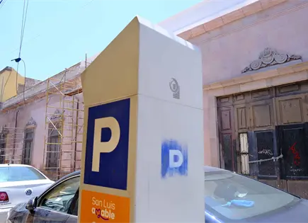 Ayuntamiento analiza opciones digitales de parqu&iacute;metros