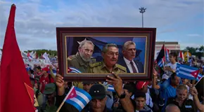 Cubanos reaccionan con rechazo a intervención de Estados Unidos Cubanos reaccionan con rechazo a intervención de Estados Unidos