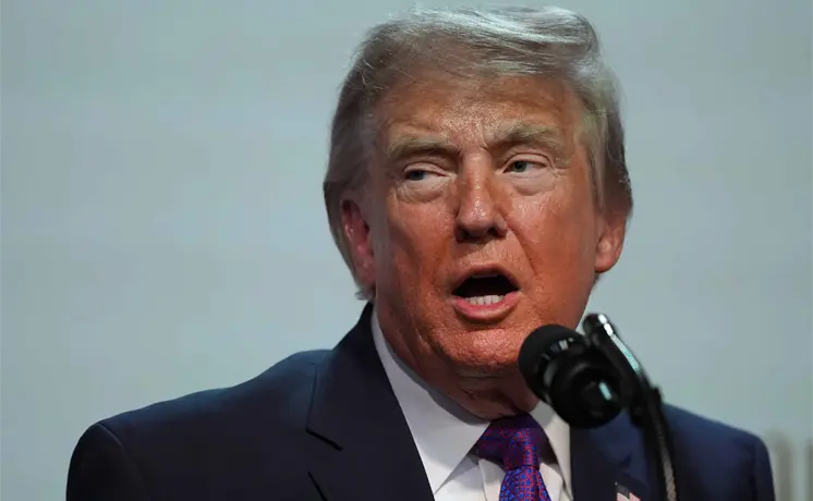 Trump endurece control financiero en remesas hacia México Trump endurece control financiero en remesas hacia México