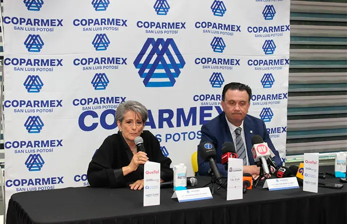 Protesta primera mujer dirigente de la Coparmex